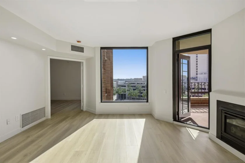 500 W Harbor Boulevard #808 photo 27