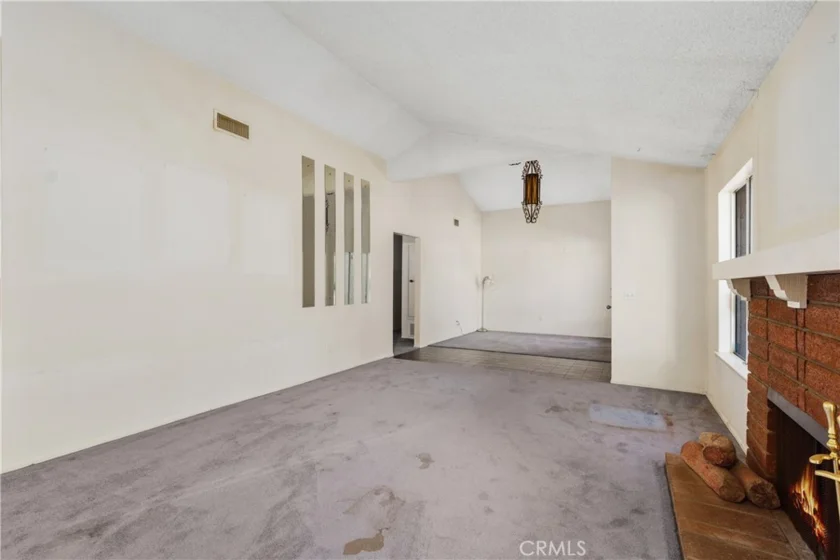 6631 Wintertree Drive photo 11