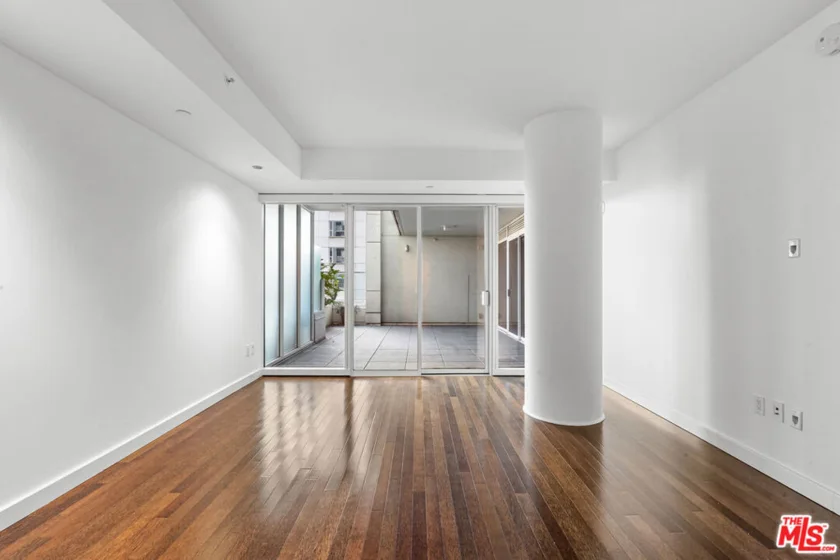 6250 Hollywood Boulevard #4E photo 46