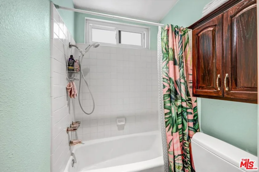 9005 Cynthia Street #102 photo 18