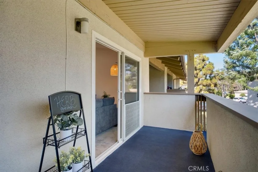 8877 Lauderdale Court #213F photo 4