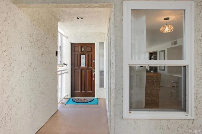 1112 S Pacific Street #B photo 32