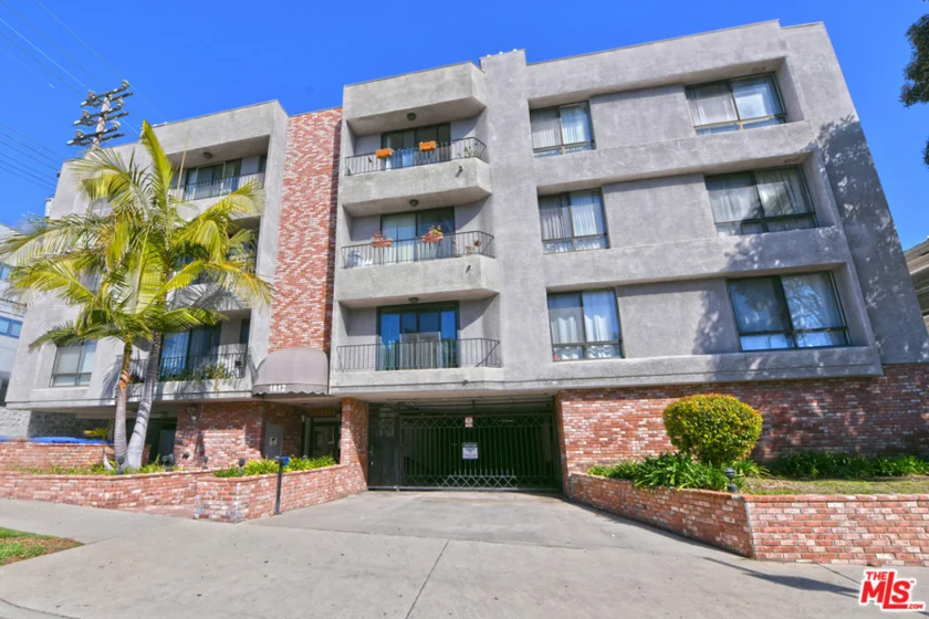 1812 Overland Avenue #204 photo 1