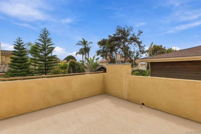 610 Westbourne Street photo 13