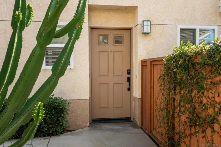 555 Eaton Street #G photo 26