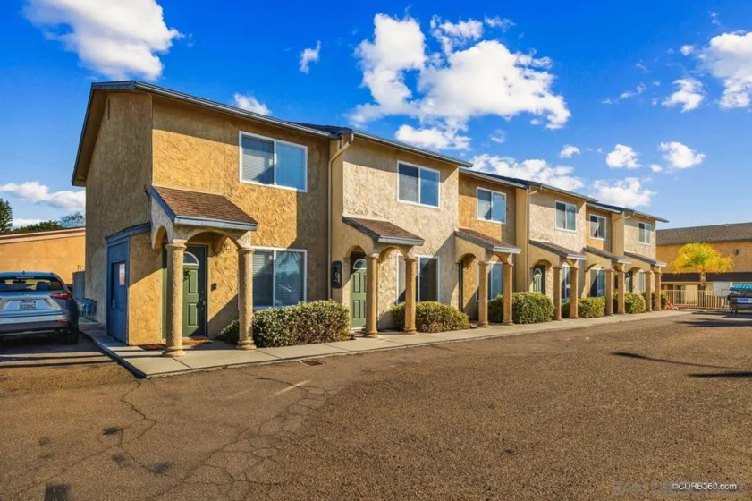 1491 Peach Avenue #2 photo 1