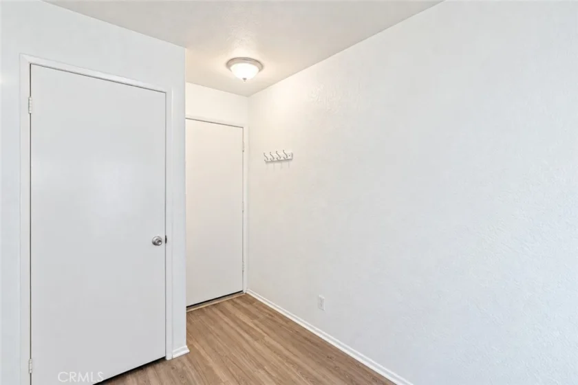 1022 Grape Street photo 4