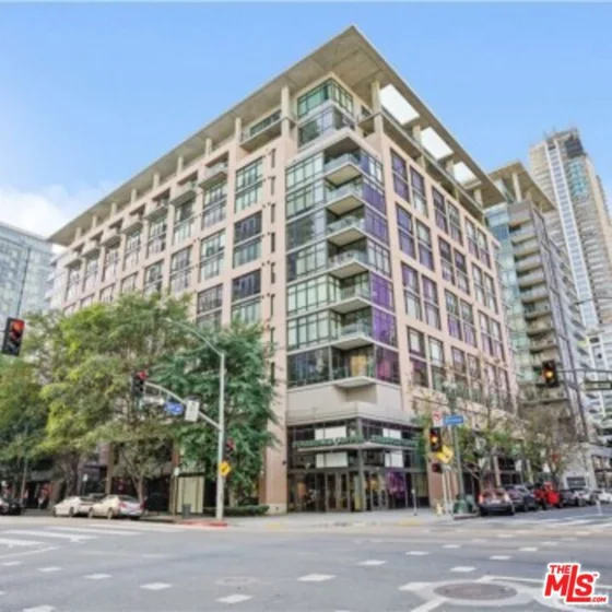 1111 S Grand Avenue #804 photo 1