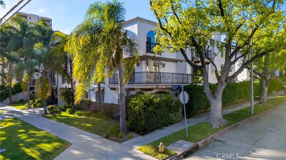 4301 Los Feliz #12 photo 63