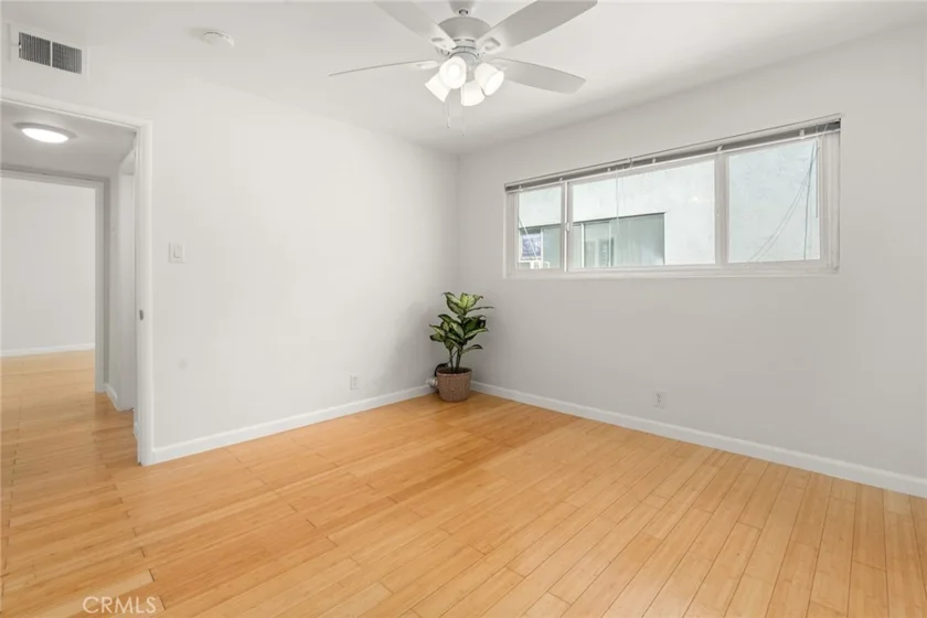 801 E 1st Street #18 photo 14