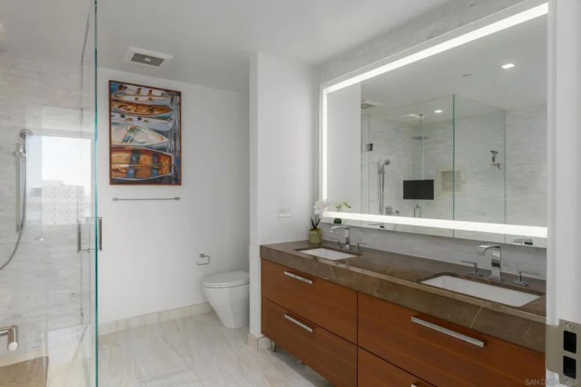 888 W E Street #2203 photo 15