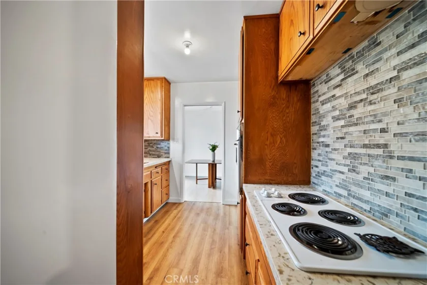 311 Cherry photo 19