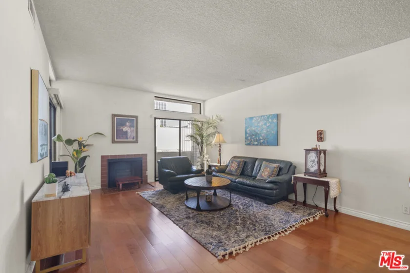 729 S Hobart Boulevard #40 photo 28