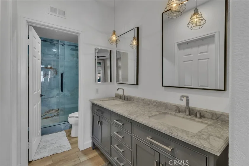 3535 Cameo Drive #114 photo 17