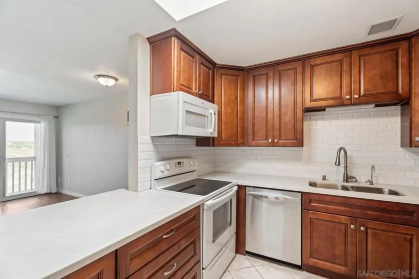 2909 Cowley Way #L photo 6