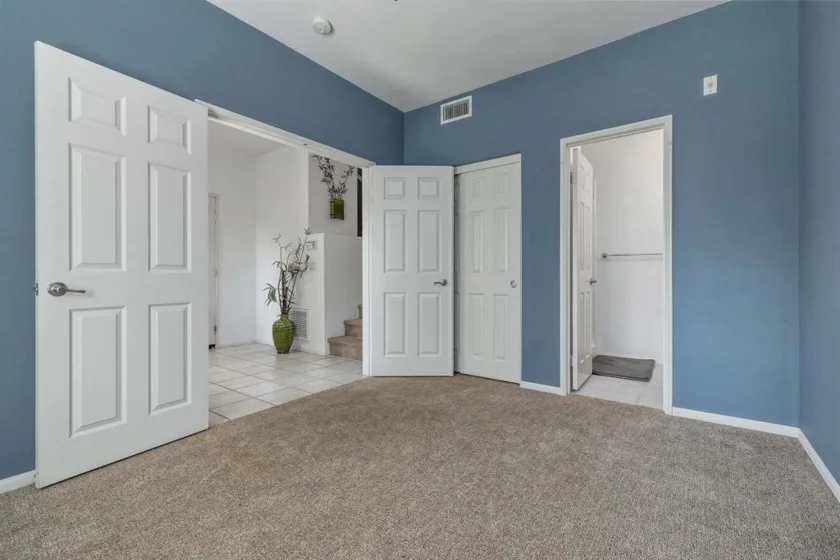 2674 Escala Circle photo 19