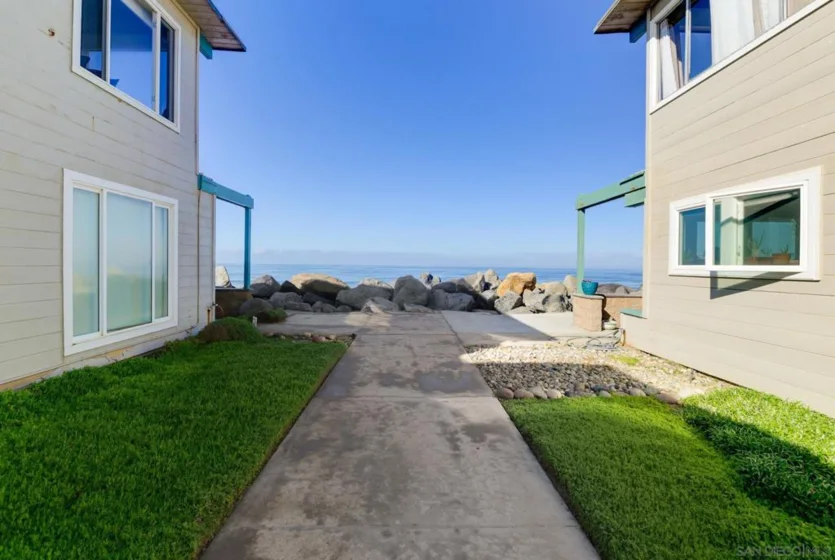 1680 Seacoast Drive #B photo 6