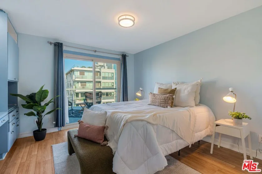 1645 Malcolm Avenue #302 photo 26