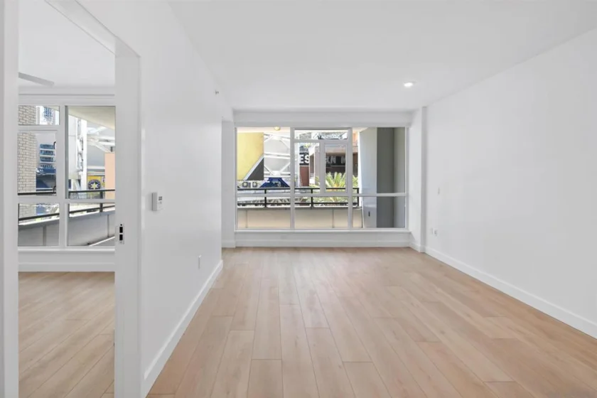 325 7th Avenue #407 photo 29