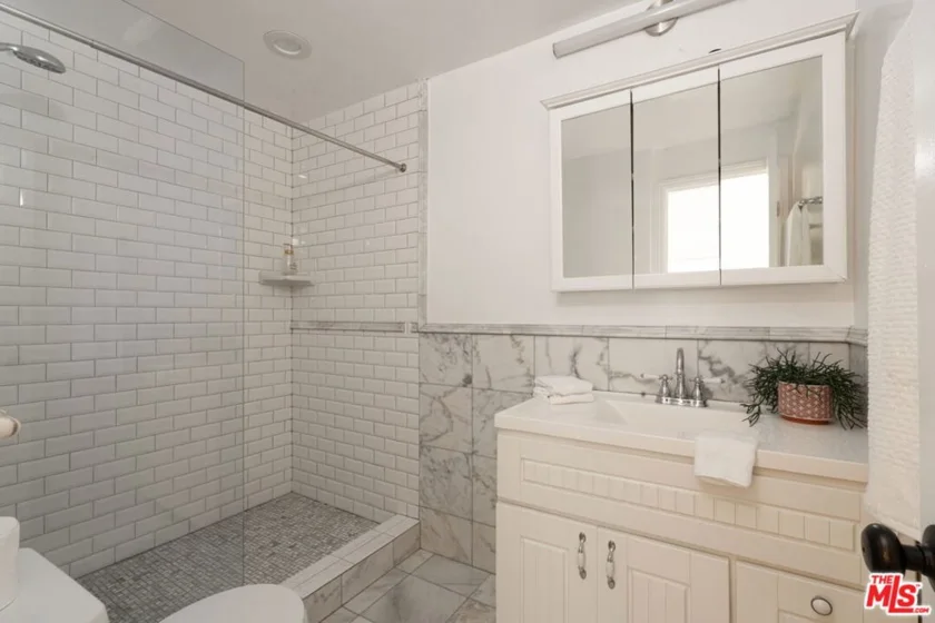 1917 11th Street #2 photo 18