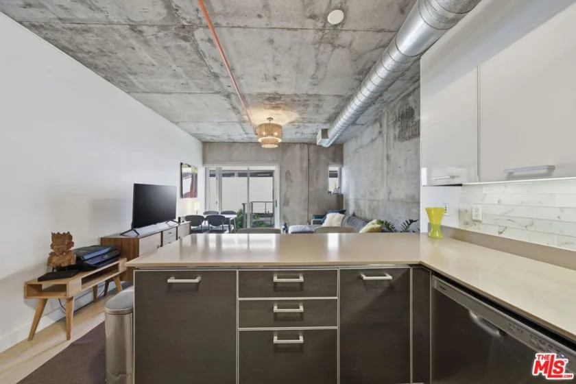 645 W 9th Street #406 photo 9