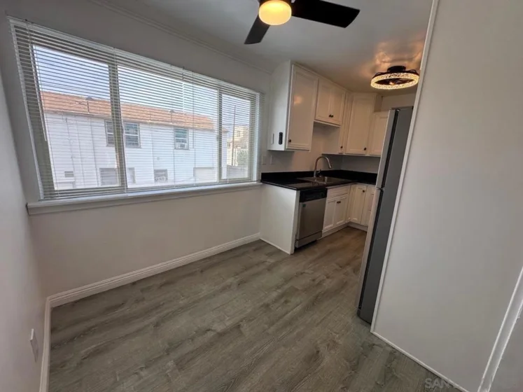 5075 Narragansett Avenue #206 photo 10