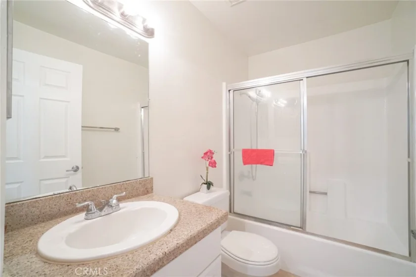 5510 Owensmouth Avenue #209 photo 12