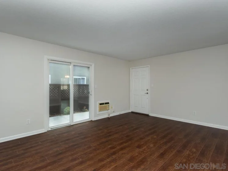 6666 Beadnell Way #6 photo 24