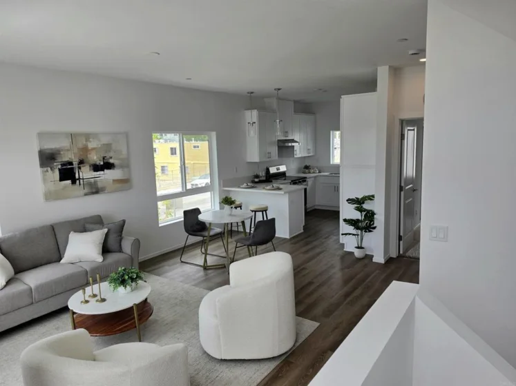 4954 Ocean View Boulevard photo 27