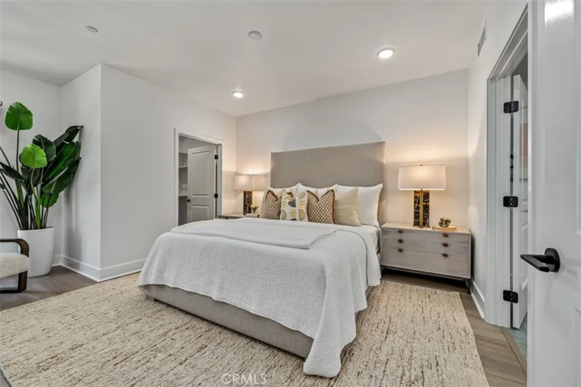 24722 Del Prado #302 photo 21