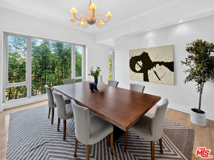 10727 Wilshire Boulevard #404 photo 10