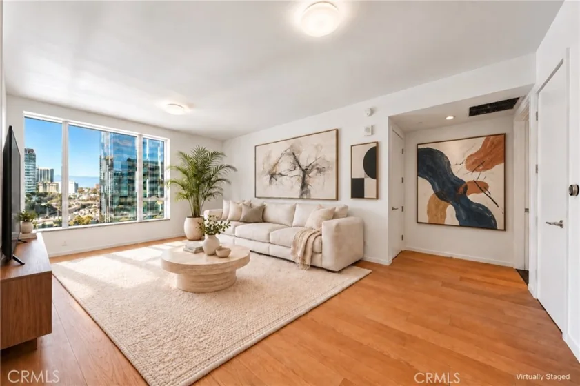 889 Francisco Street #1210 photo 1