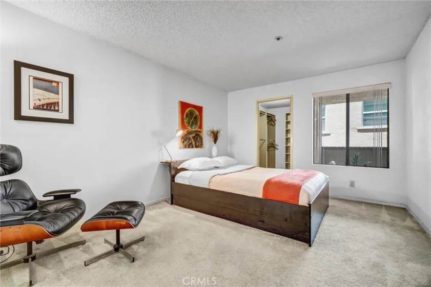 35 Linden Ave Unit 304 photo 9