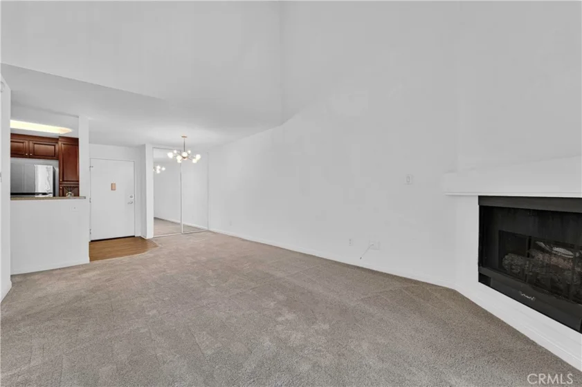 5535 Canoga #332 photo 8