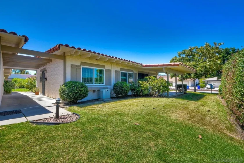 16715 Bernardo Oaks Drive photo 1