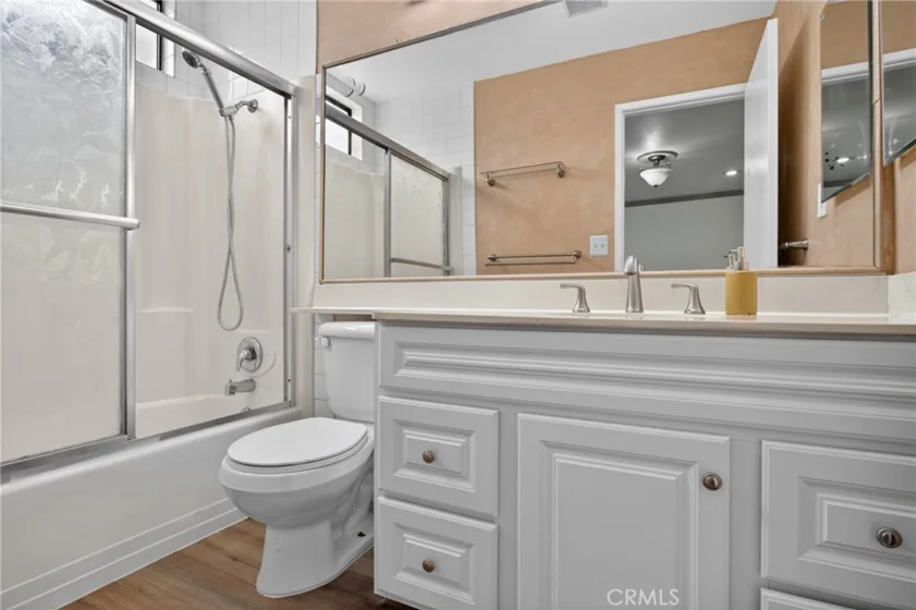 18433 Hatteras #507 photo 20