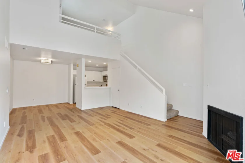 438 E Spruce Avenue #141 photo 4