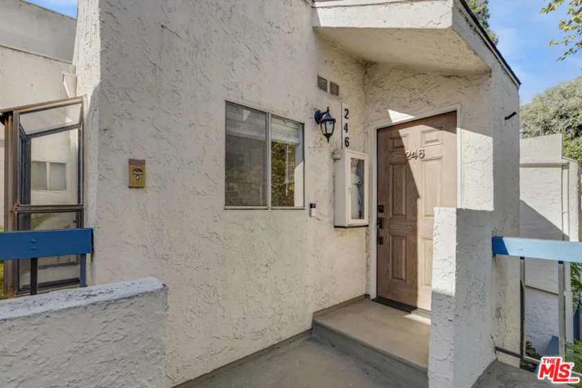 18411 Hatteras Street #246 photo 7