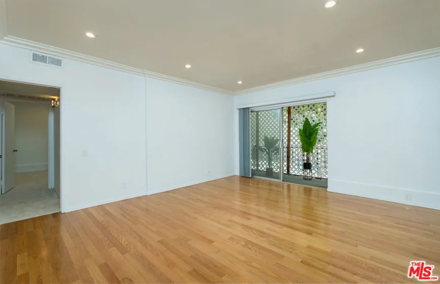 1115 S Elm Drive #207 photo 42