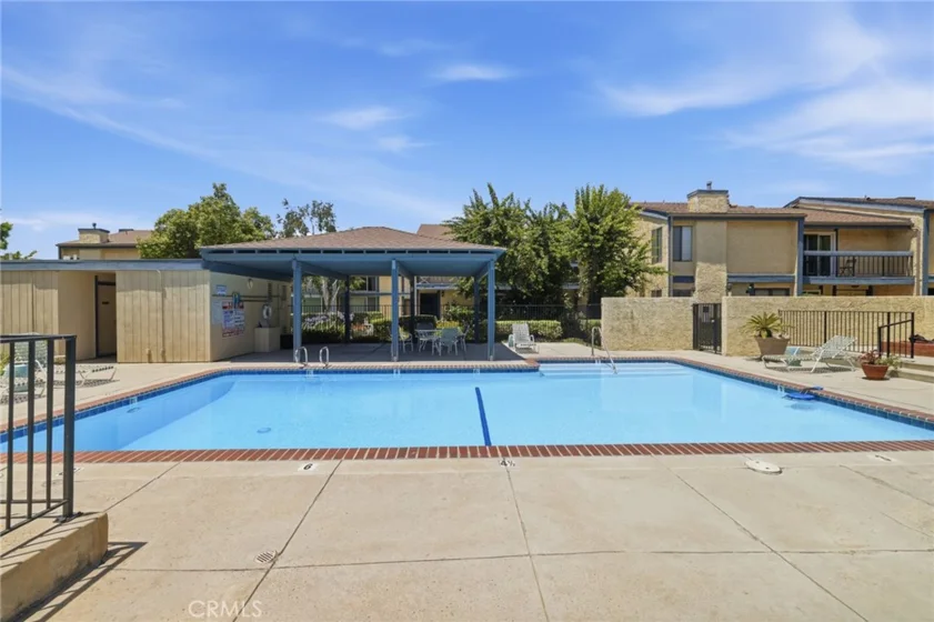 16717 Vanowen Street photo 28