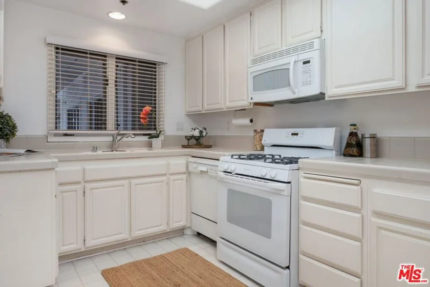1133 9th Street #203 photo 19