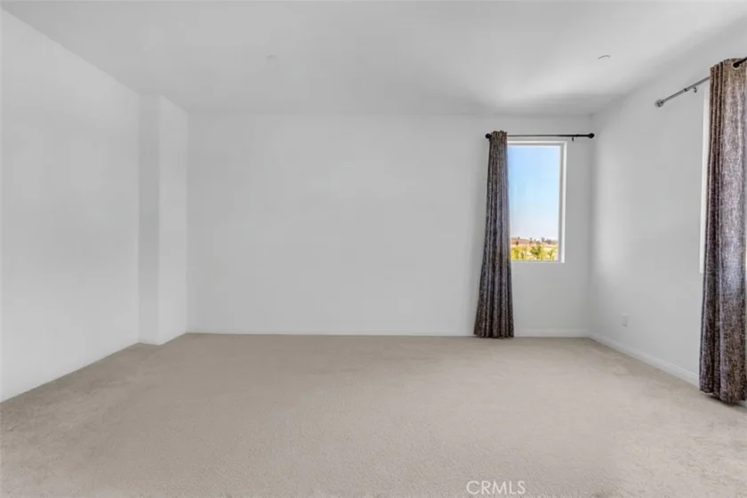 30536 Astoria Lane photo 27