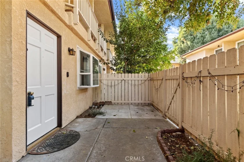 8031 Canby Avenue #4 photo 32