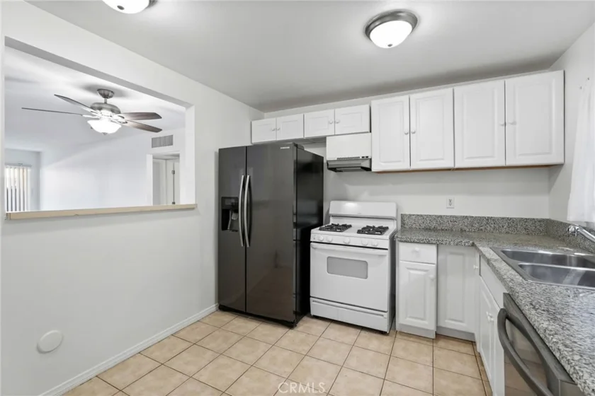 18350 Hatteras Street #178 photo 9