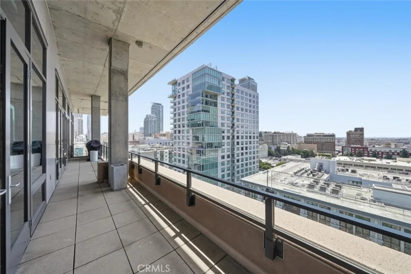 1111 S Grand Avenue #PH 5 photo 23