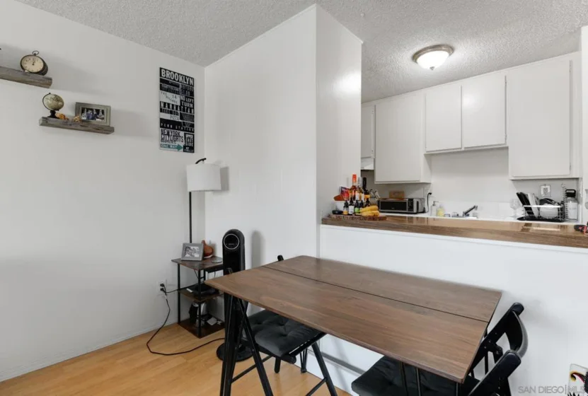 1645 Emerald #1o photo 4
