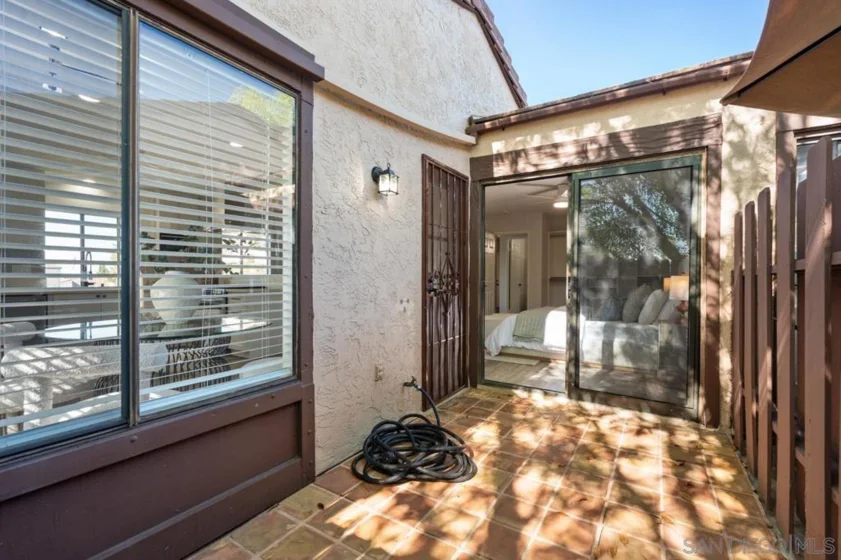 2053 Golden Circle Drive photo 34