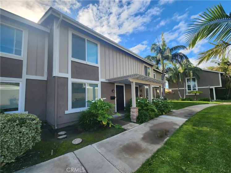 11240 Dover Way photo 1