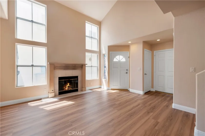 19017 Gault Street #103 photo 1