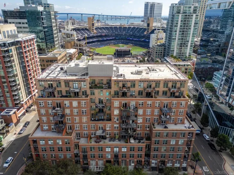 877 Island Avenue #308 photo 42